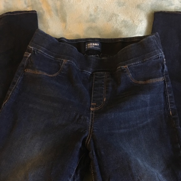 Old Navy Rockstar Midrise Jeans SOLD - Picture 2 of 5